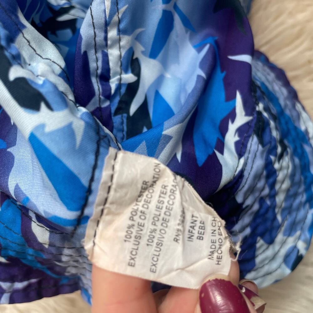 Infant Kid's Blue Reversible Shark Bucket Hat Sun Hat - Picture 4 of 6